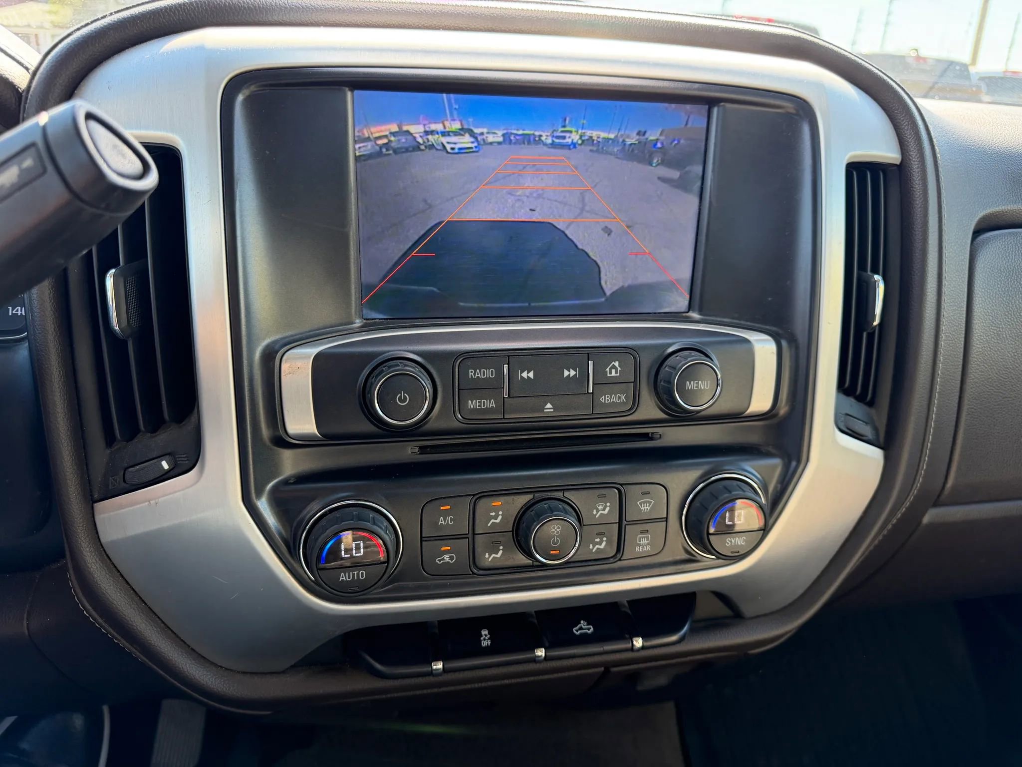Used 2015 GMC Sierra 1500 SLE w/ SLE Value Package RWD image 13