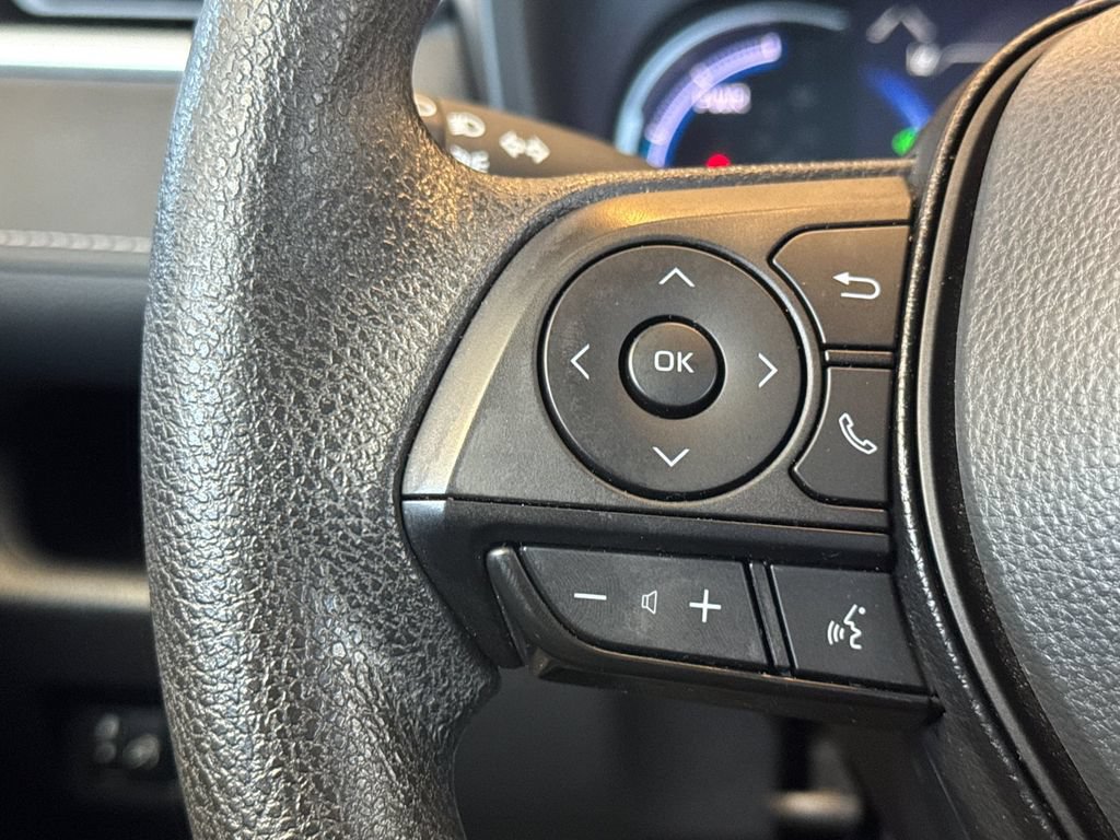 Used 2024 Toyota RAV4 LE AWD/4WD image 29