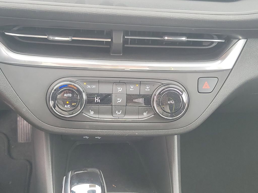 Used 2024 Buick Envista Preferred w/ Convenience I Package image 28