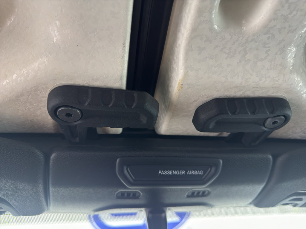 Used 2020 Jeep Gladiator Sport image 29