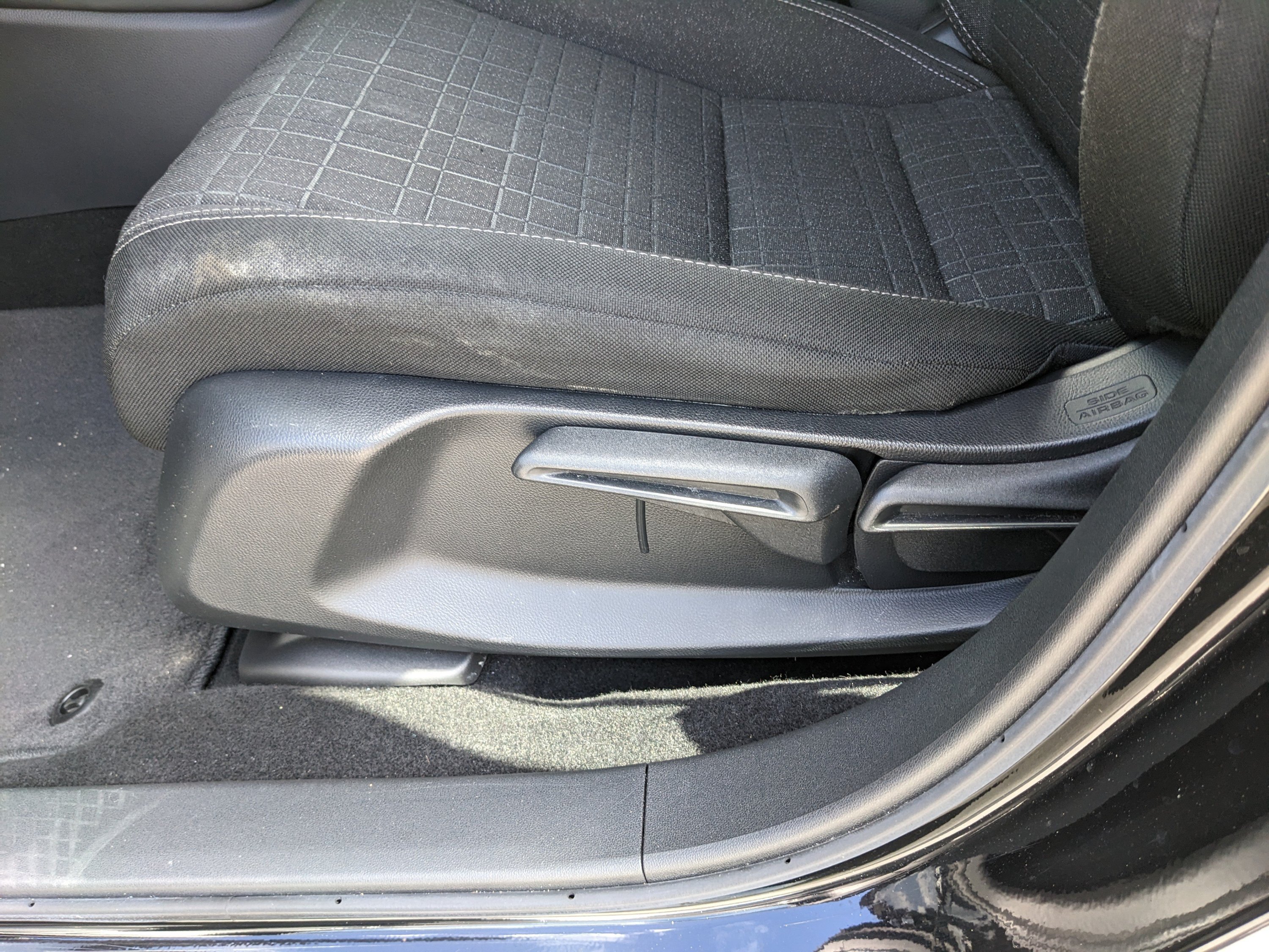 Used 2024 Honda HR-V LX image 21