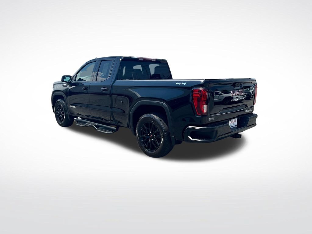 Used 2024 GMC Sierra 1500 Elevation AWD/4WD image 3