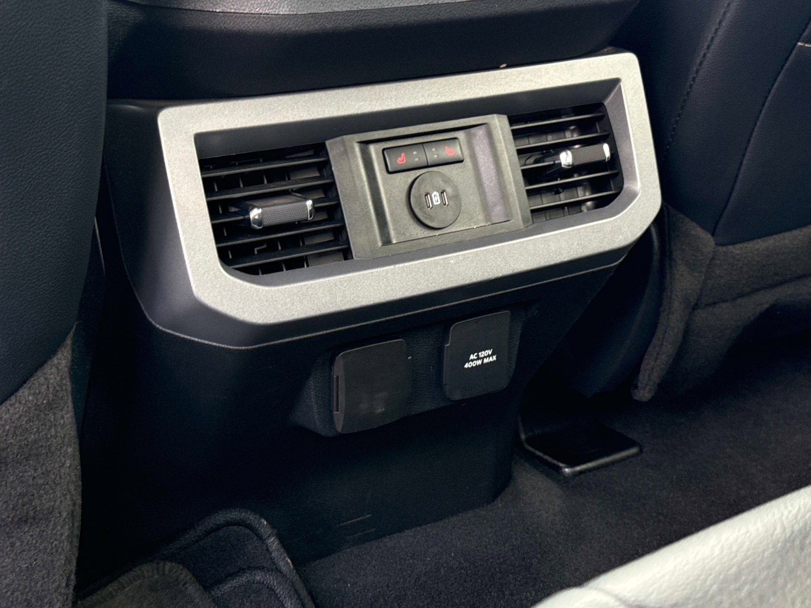 Used 2024 Ford F250 Lariat image 34