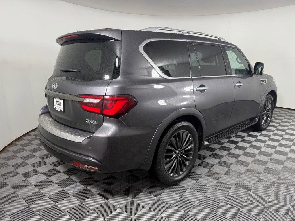 Certified 2024 INFINITI QX80 Sensory image 3