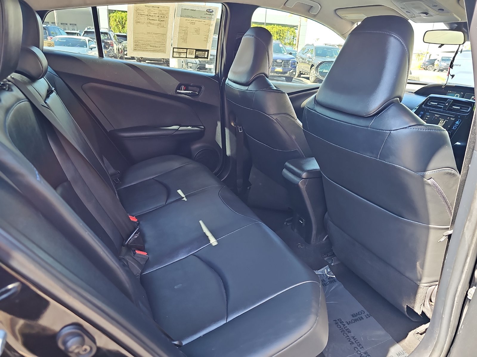 Used 2017 Toyota Prius Three Touring w/ Carpet Mat Package FWD image 11
