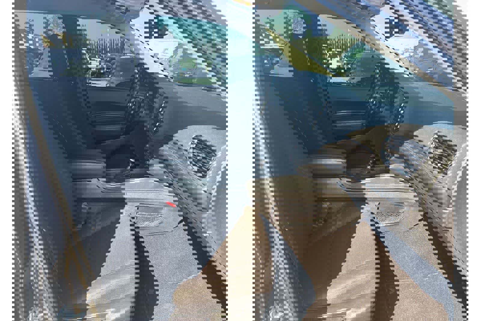 Used 2021 Dodge Durango SXT image 14