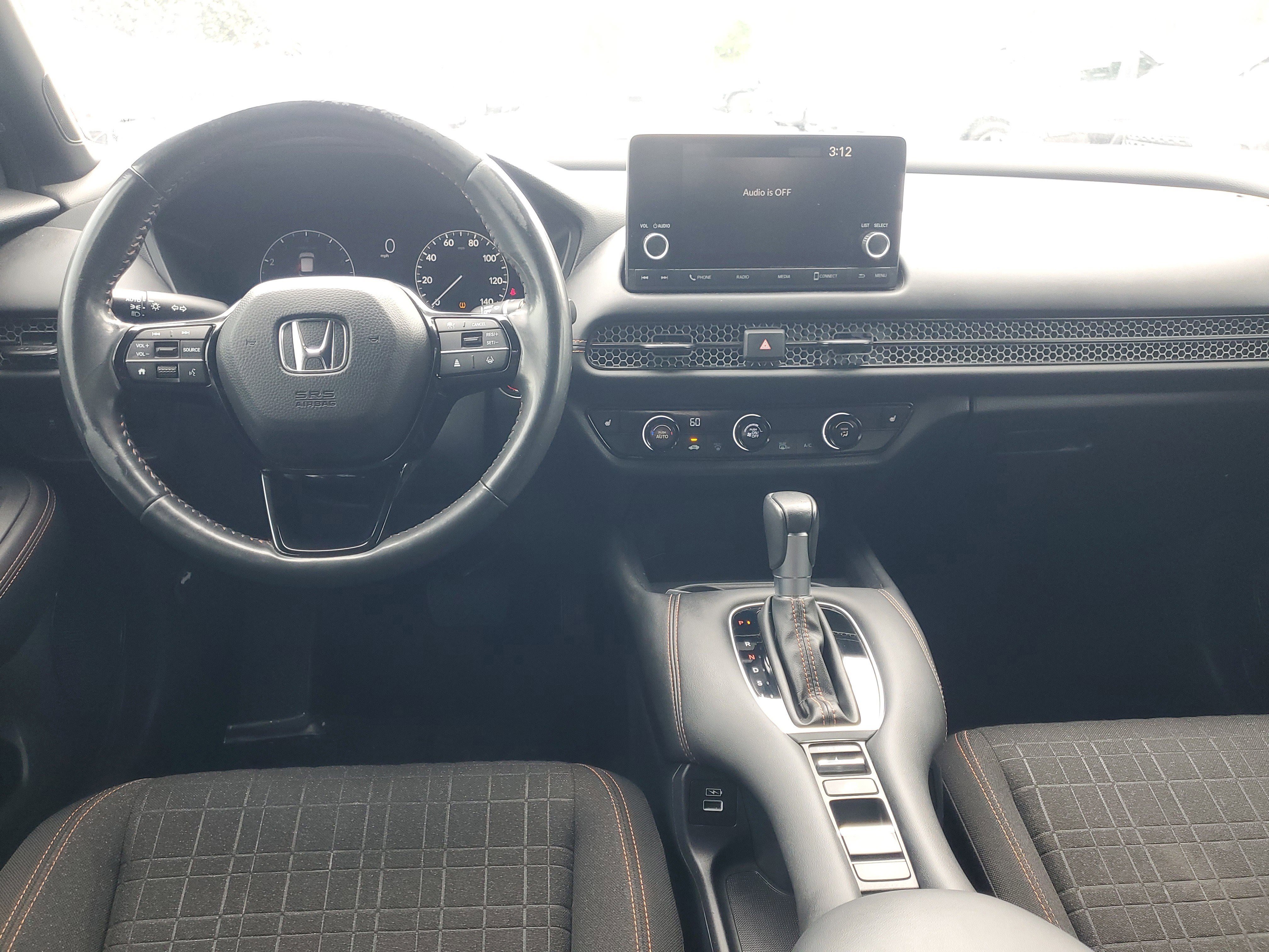 Used 2023 Honda HR-V Sport image 10