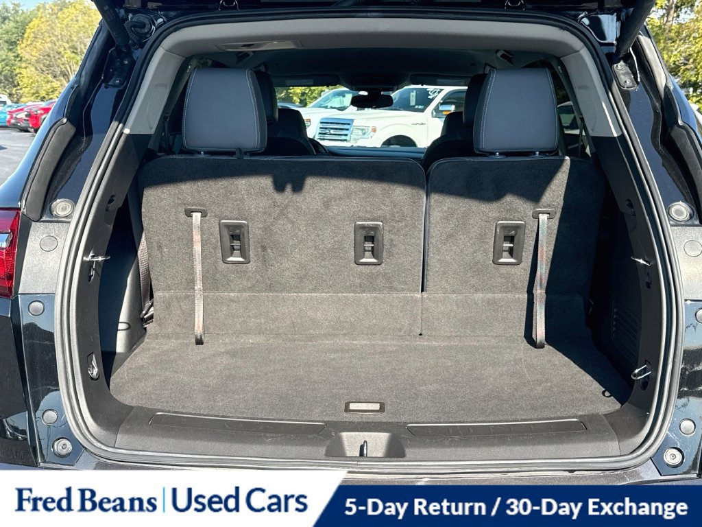 Used 2021 Buick Enclave Essence w/ Sound and Sites Package AWD/4WD image 34