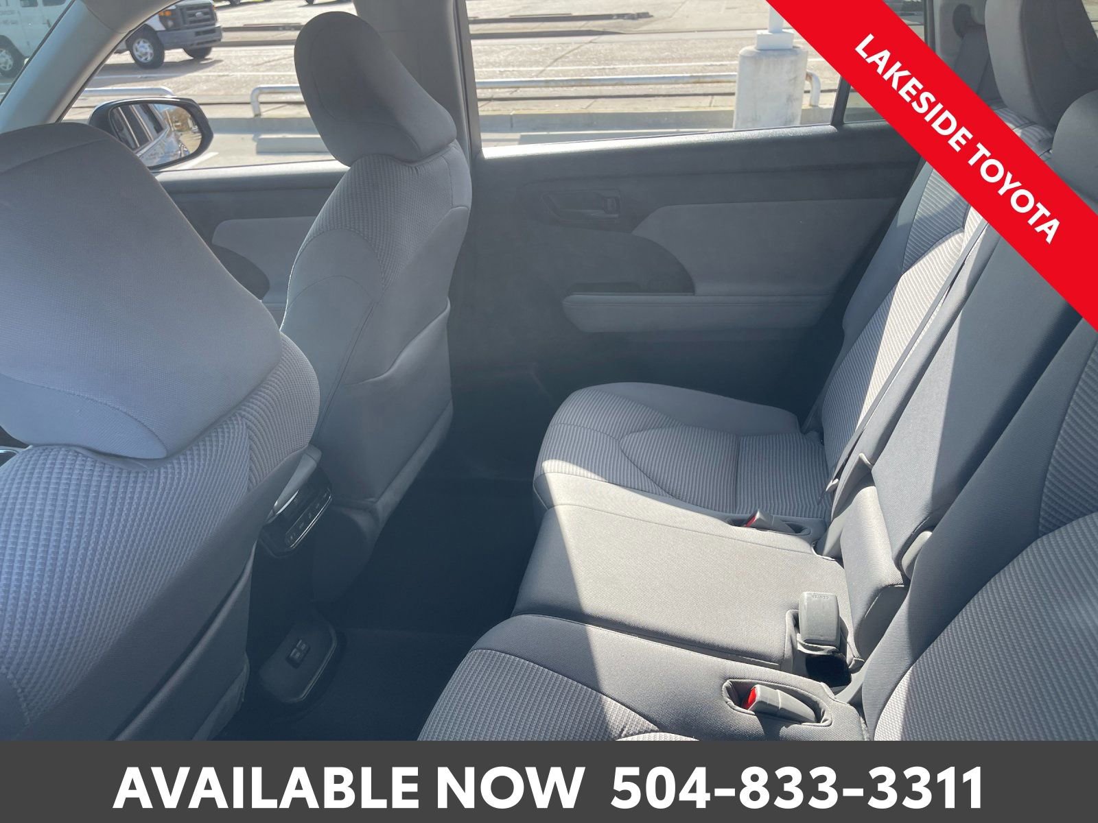 Used 2023 Toyota Highlander LE image 22