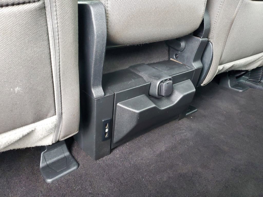 Used 2019 Ford F150 XLT w/ XTR Package image 31