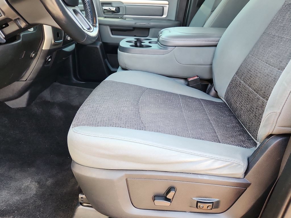 Used 2014 RAM 2500 Big Horn RWD image 9