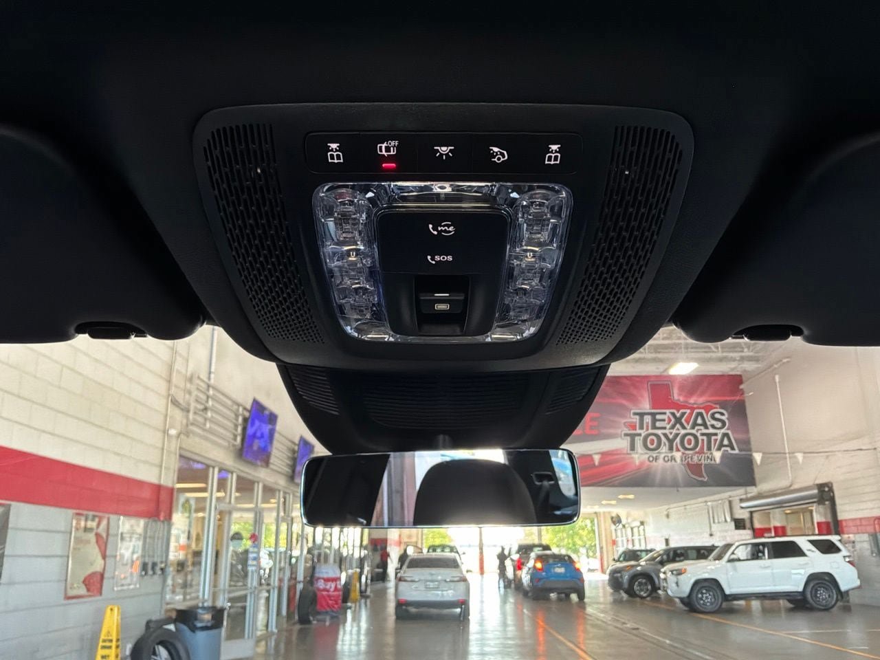 Used 2026 Mercedes-Benz GLE 350 4MATIC image 17