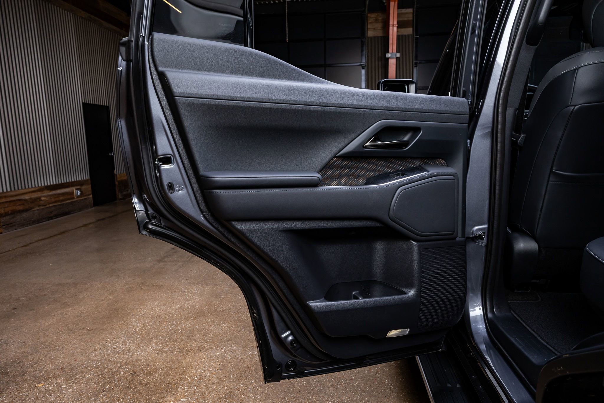 Used 2025 Lexus GX 550 550 Premium+ w/ Cold Area Package image 39