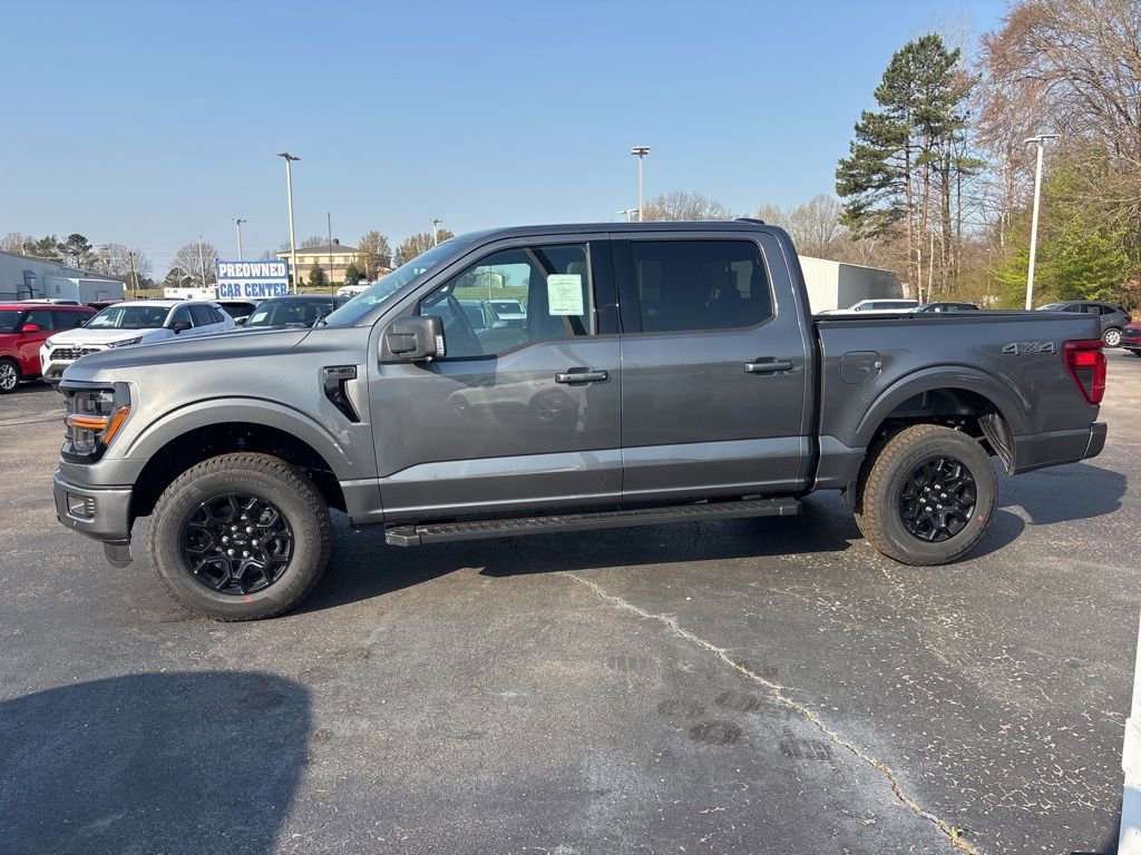 New 2026 Ford F150 XLT w/ Equipment Group 302A MID image 11