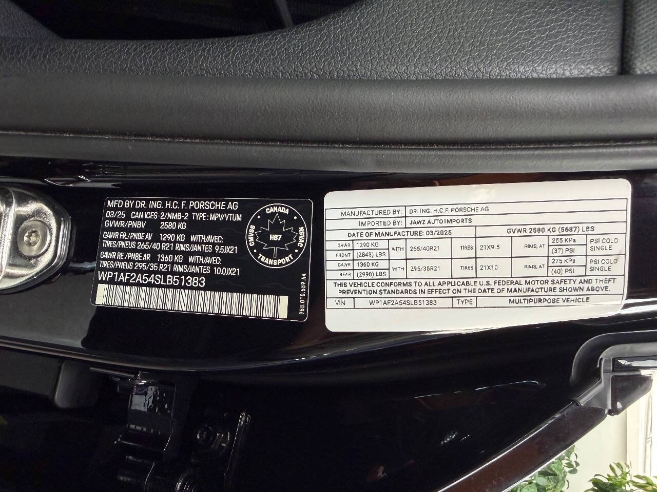 Used 2025 Porsche Macan GTS w/ Premium Package Plus (PU3) AWD/4WD image 12