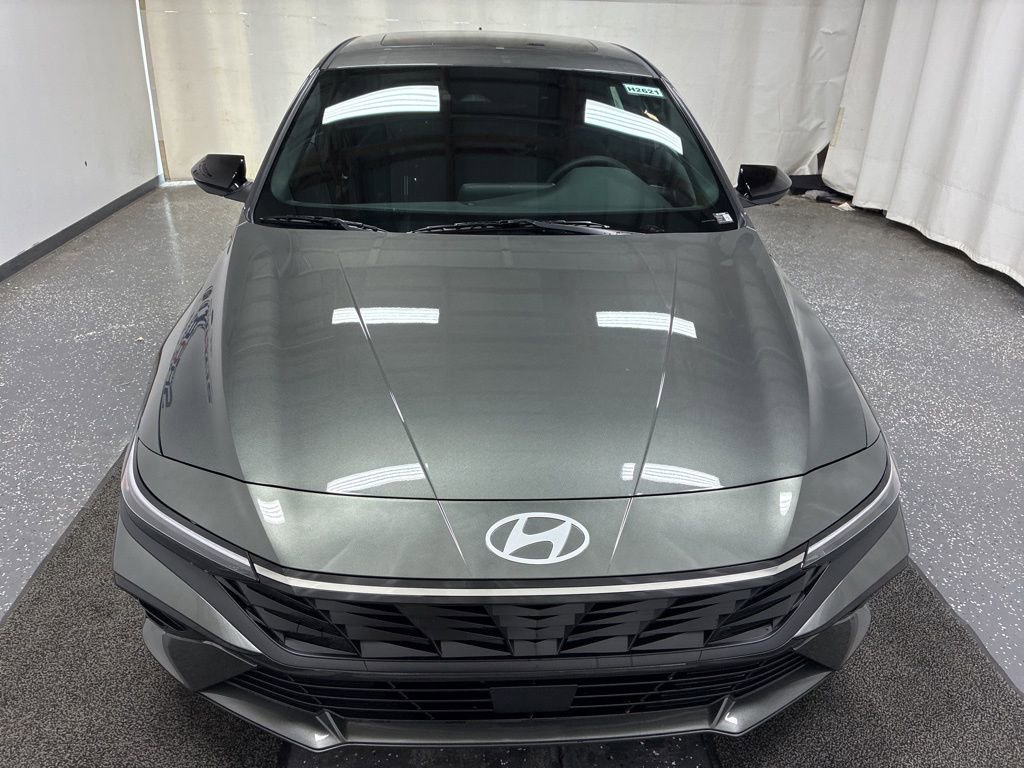 New 2026 Hyundai Elantra SEL Sport w/ Cargo Package image 2