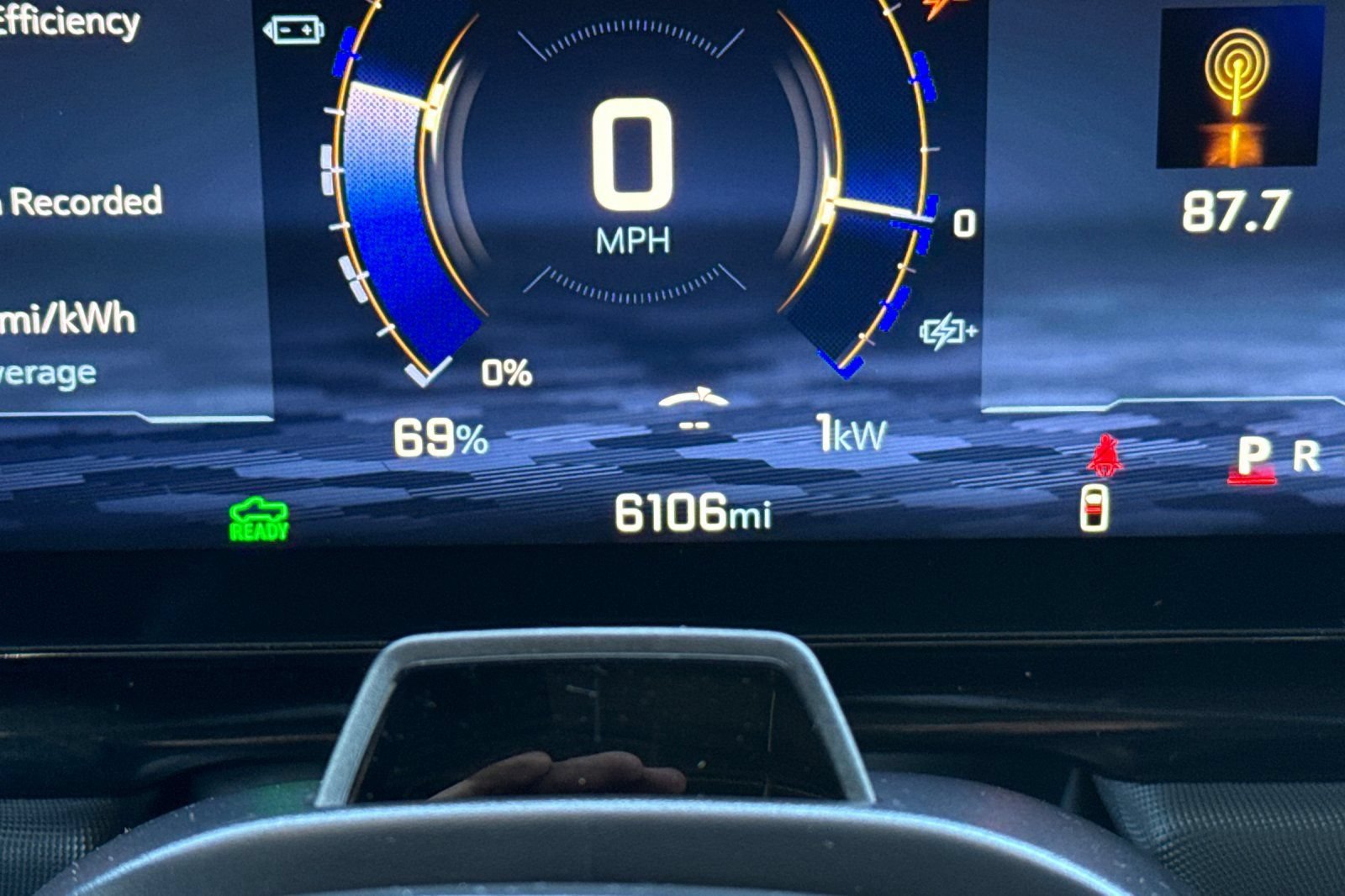 Used 2025 Chevrolet Silverado EV RST AWD/4WD image 36