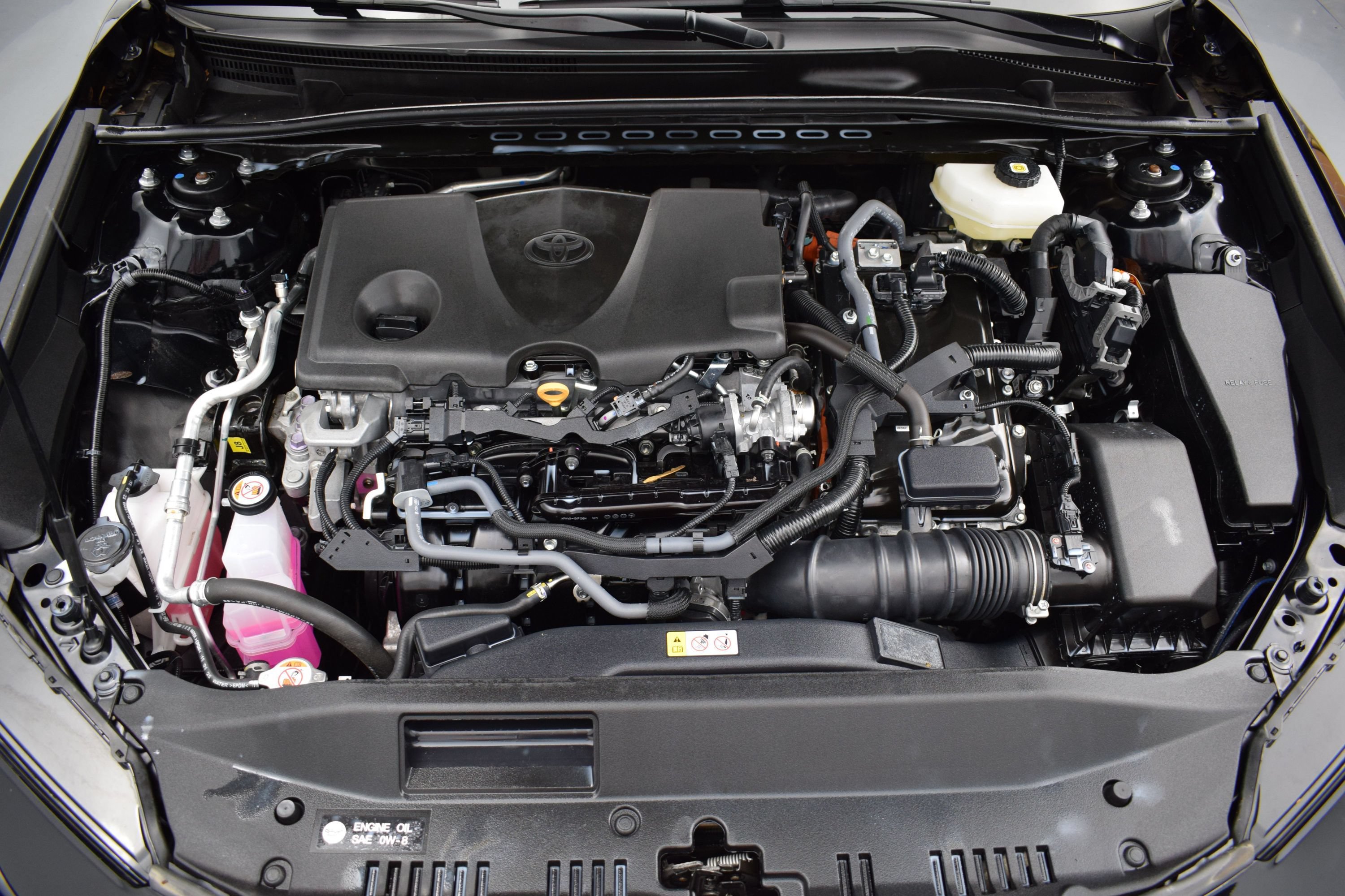 Used 2025 Toyota Camry SE AWD/4WD image 9