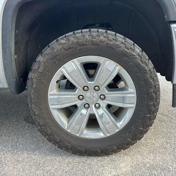 Used 2018 GMC Sierra 1500 SLT AWD/4WD image 19