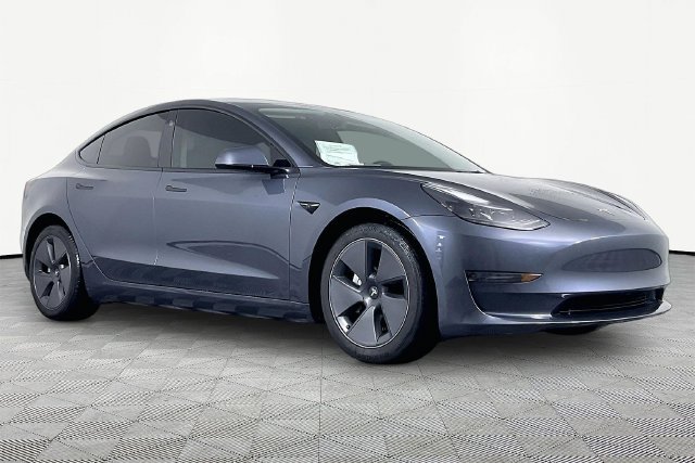 Used 2023 Tesla Model 3 Standard Range RWD image 3