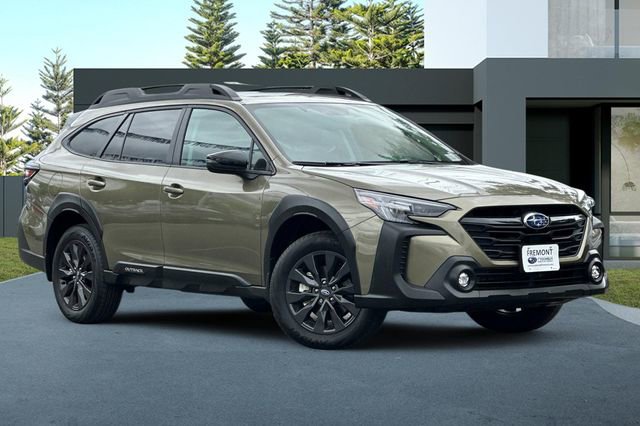 Used 2025 Subaru Outback Onyx Edition XT image 2
