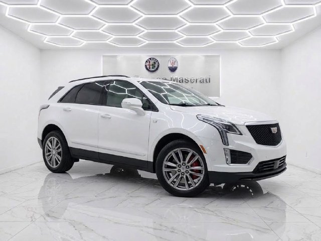 Used 2023 Cadillac XT5 Sportv w/ Technology Package