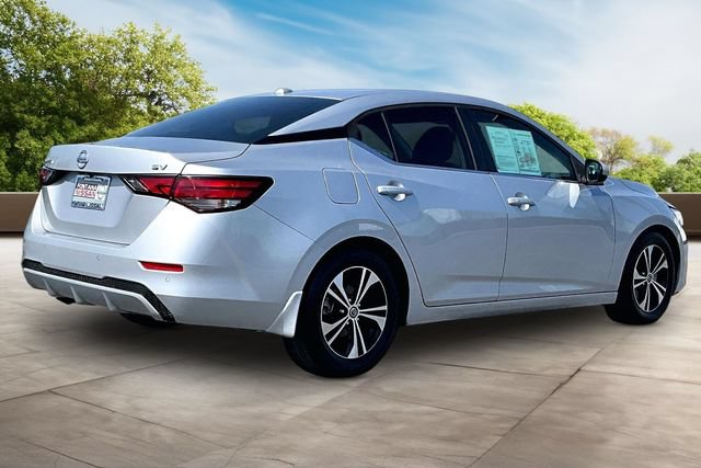 Certified 2022 Nissan Sentra SV FWD image 6