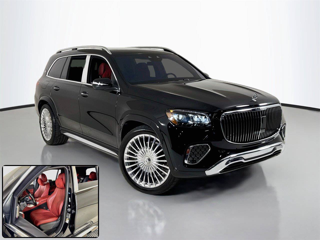 Used 2025 Mercedes-Benz Maybach GLS 600 4MATIC image 2