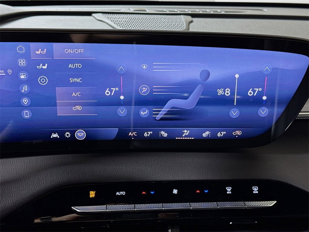 New 2026 Buick Enclave Sport Touring w/ Power Package image 10