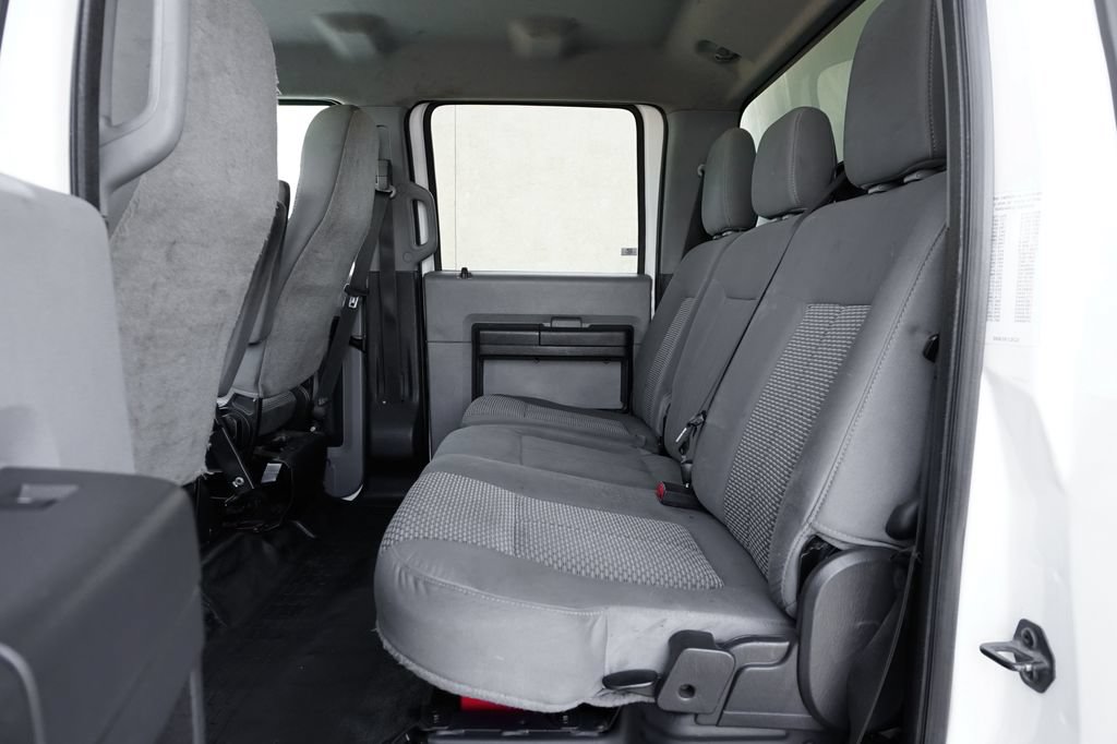Used 2015 Ford F650 2WD Crew Cab Super Duty image 43