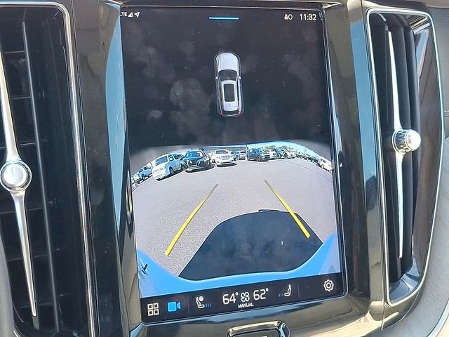 Used 2023 Volvo XC60 B6 Ultimate image 14