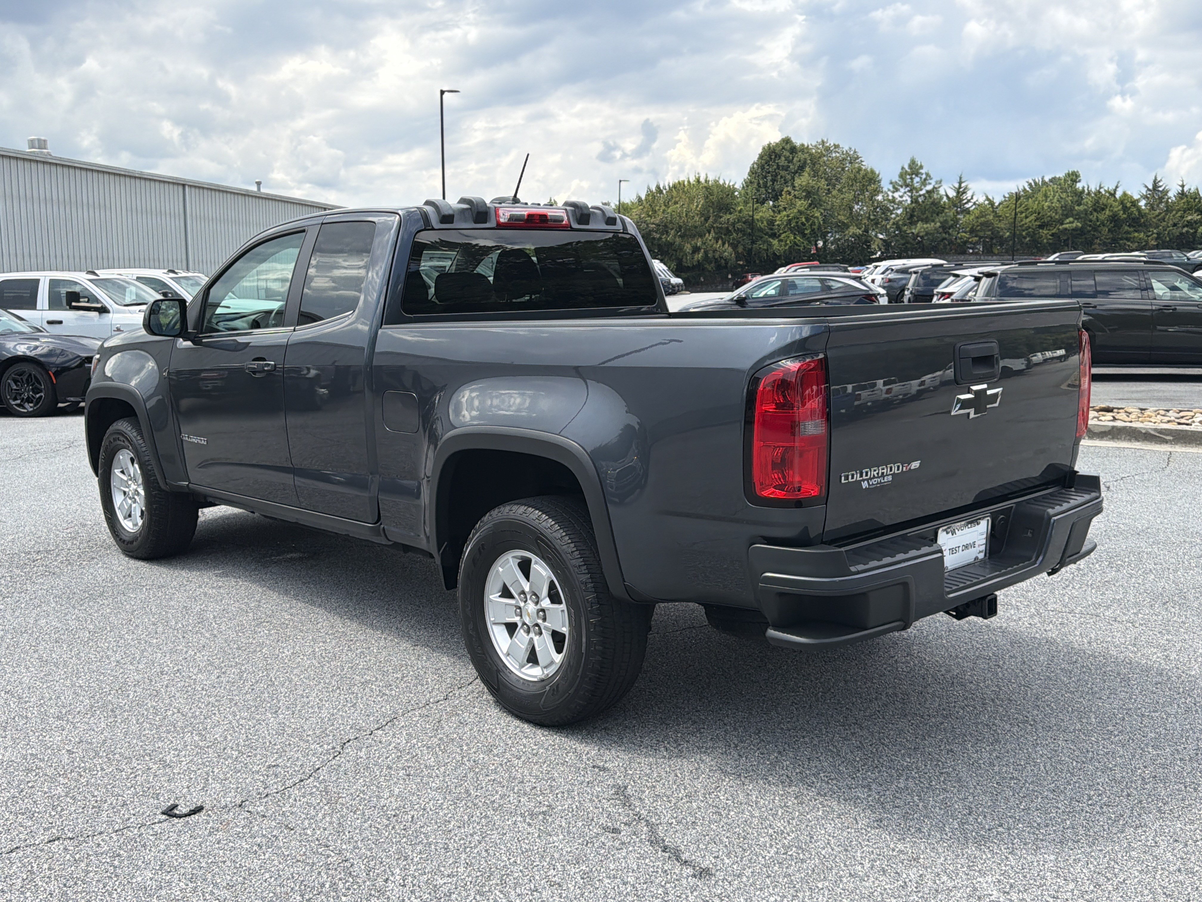 Used 2017 Chevrolet Colorado W/T w/ WT Convenience Package RWD image 6