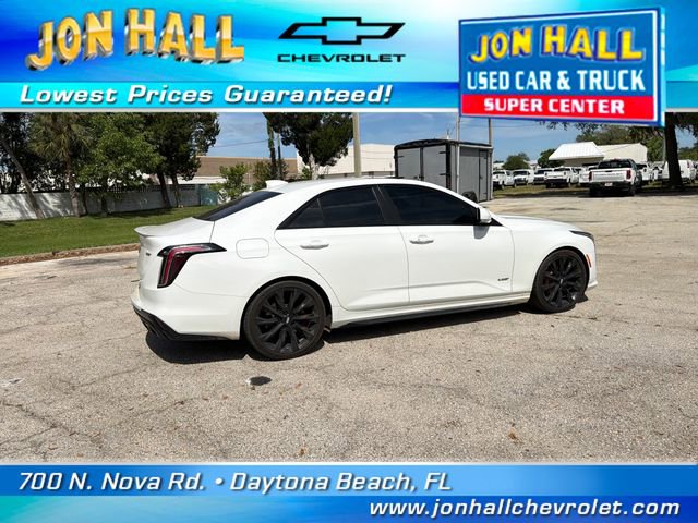 Used 2022 Cadillac CT4 V w/ Technology Package image 13