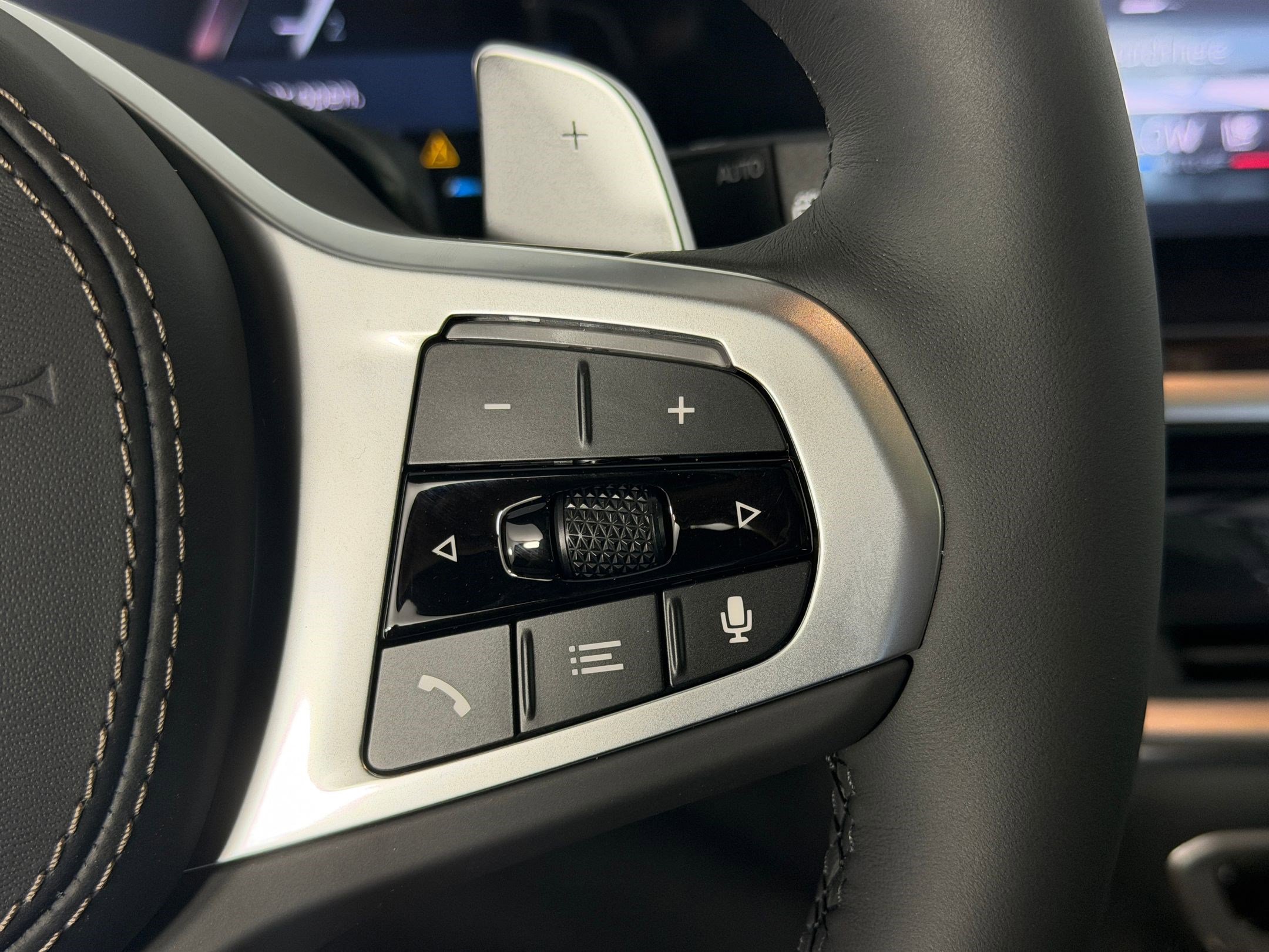 New 2026 BMW X7 xDrive40i w/ Executive Package image 27