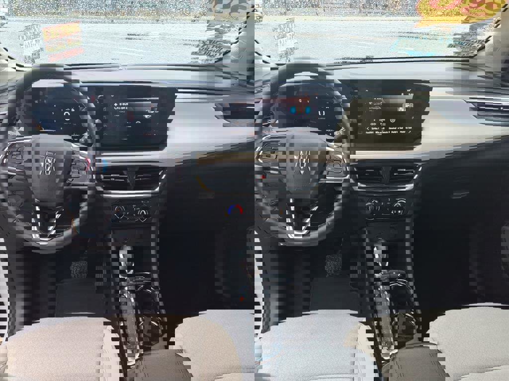 Used 2024 Buick Encore GX Preferred w/ Advanced Technology Package image 10