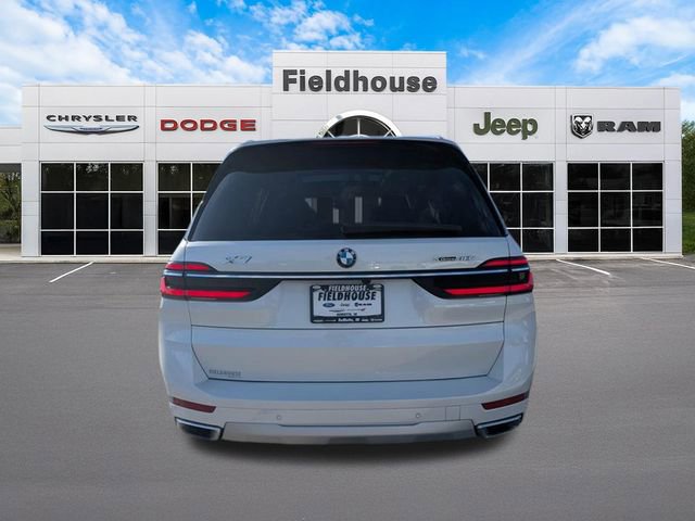 Used 2023 BMW X7 xDrive40i w/ Premium Package image 13