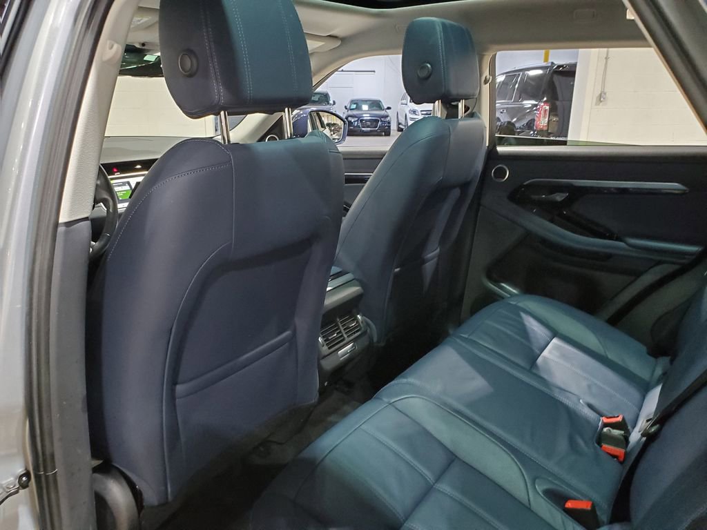 Used 2020 Land Rover Range Rover Evoque S image 25