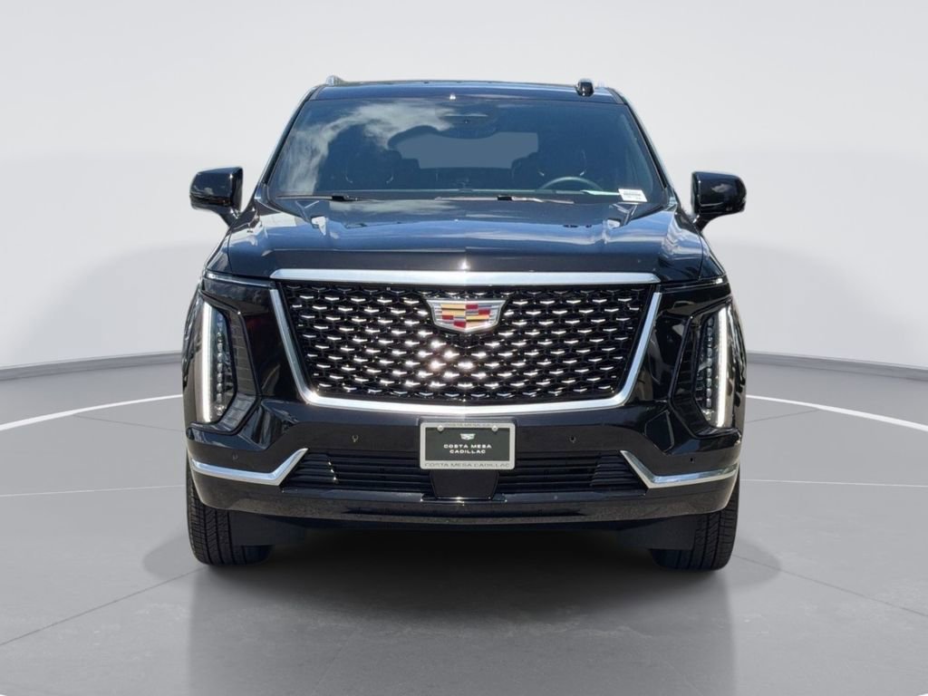 Certified 2026 Cadillac Escalade Luxury RWD image 2