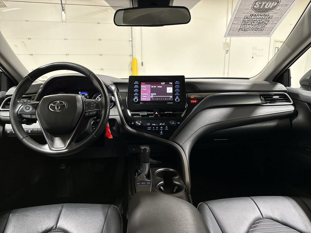 Used 2024 Toyota Camry SE FWD image 10