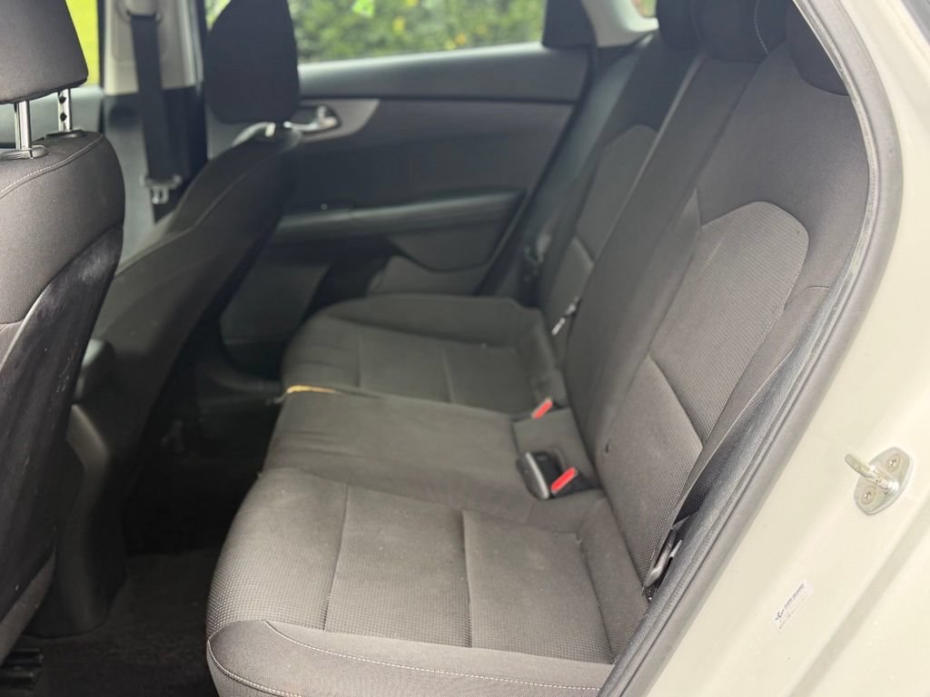 Used 2019 Kia Forte LXS FWD image 13