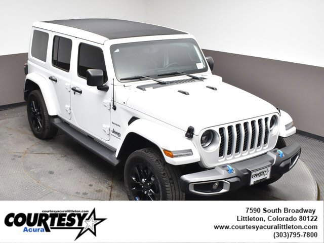 Used 2023 Jeep Wrangler Sahara w/ Cold Weather Group image 30