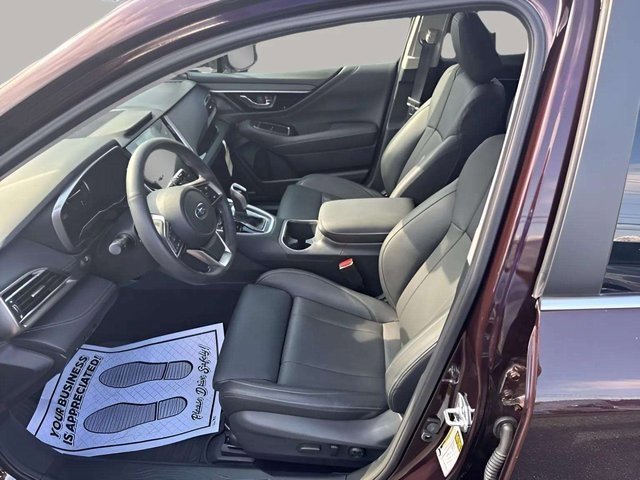 Used 2025 Subaru Outback Limited image 16