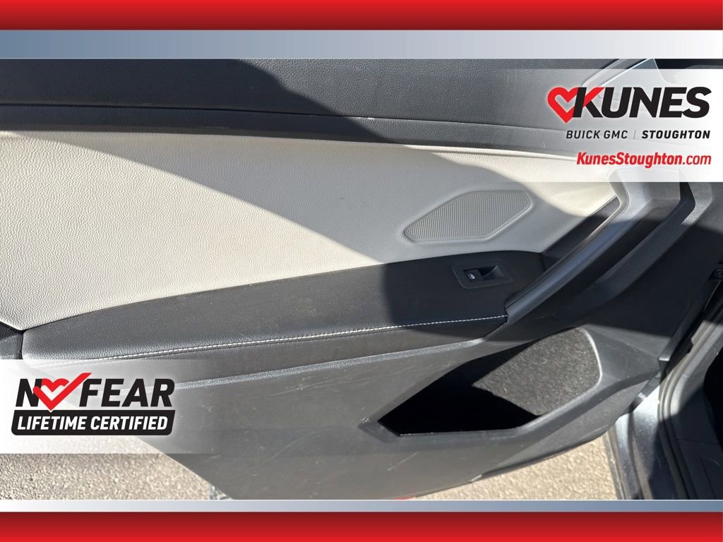 Used 2022 Volkswagen Tiguan S AWD/4WD image 35