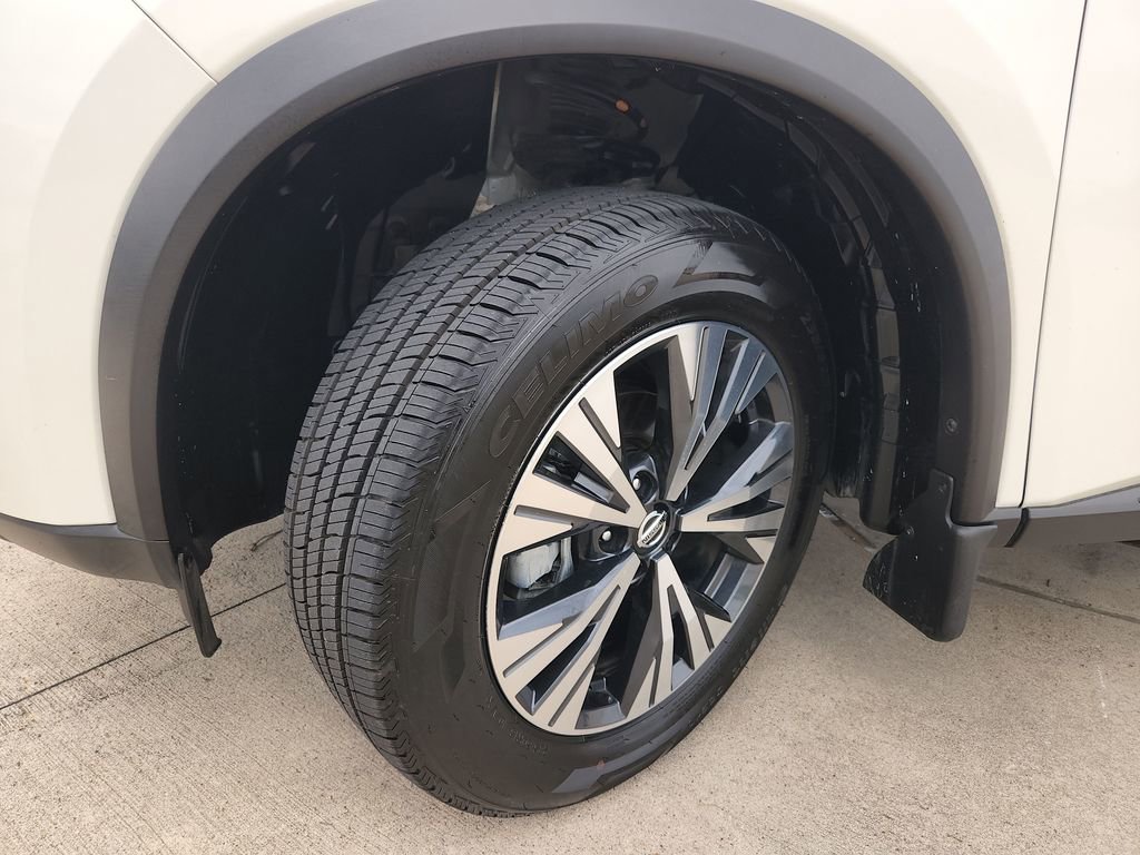 Certified 2021 Nissan Rogue SV AWD/4WD image 31