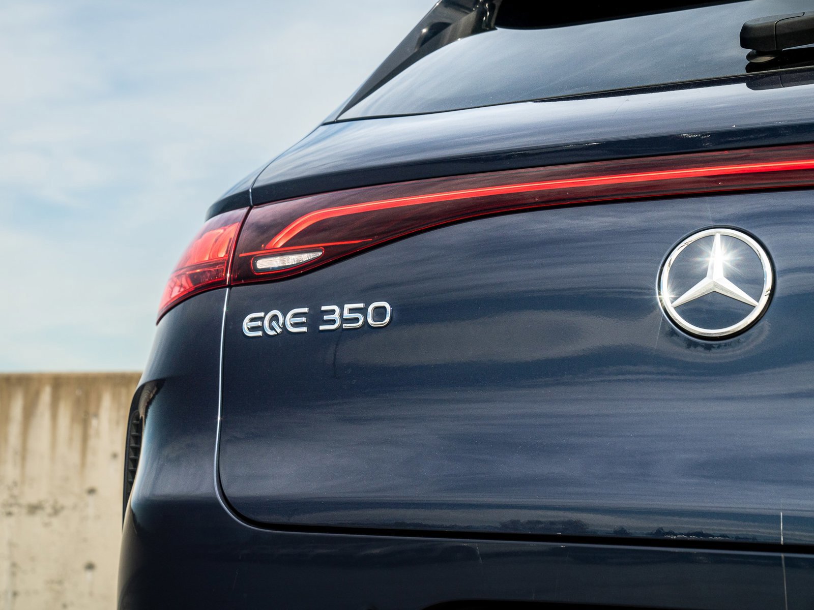 Certified 2023 Mercedes-Benz EQE 350+ 4MATIC SUV image 9