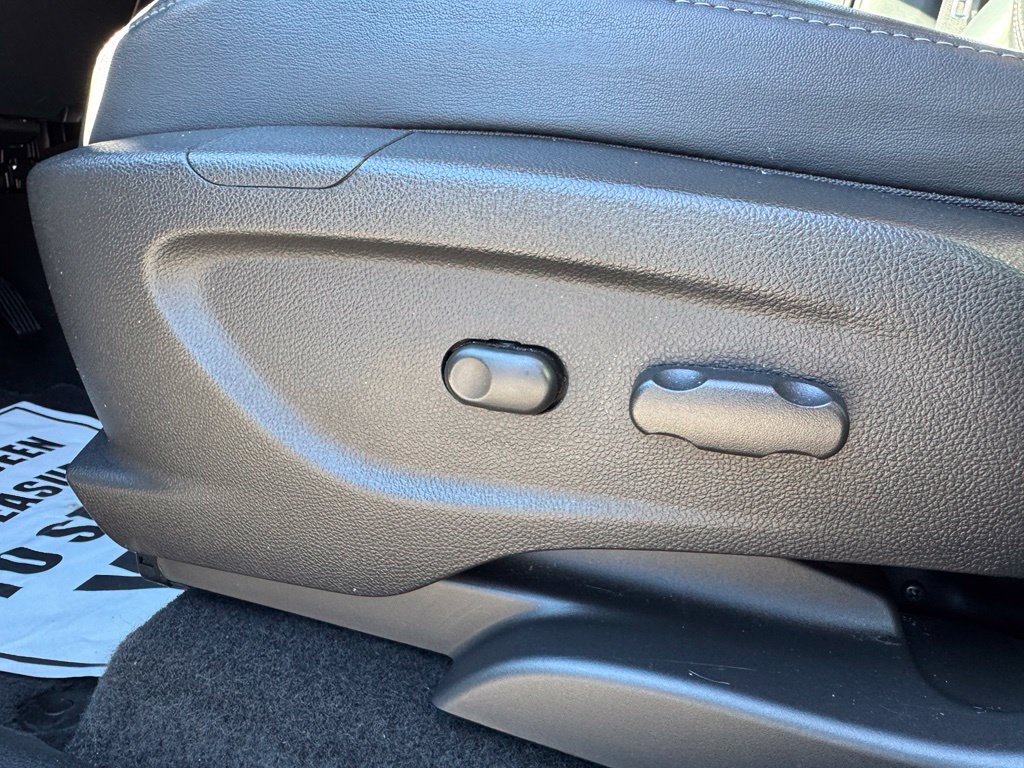Certified 2020 Buick Encore Preferred FWD image 12