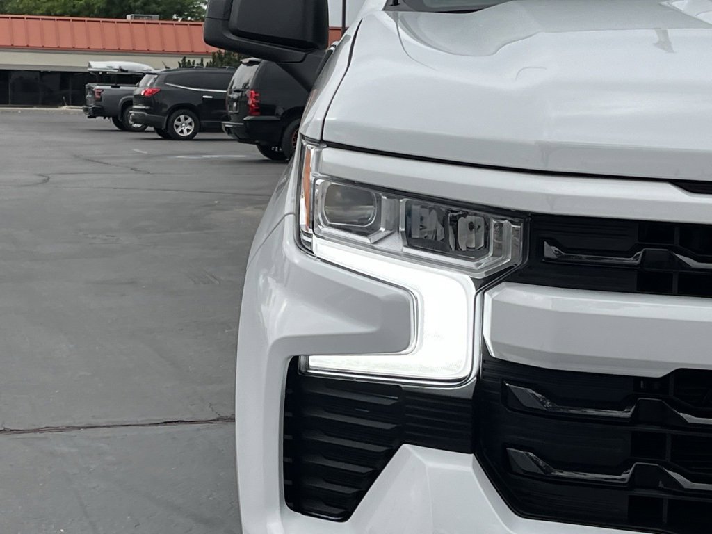Used 2024 Chevrolet Silverado 1500 RST image 27