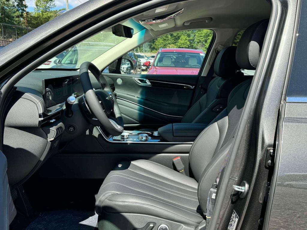 New 2025 Genesis GV80 2.5T Standard image 15