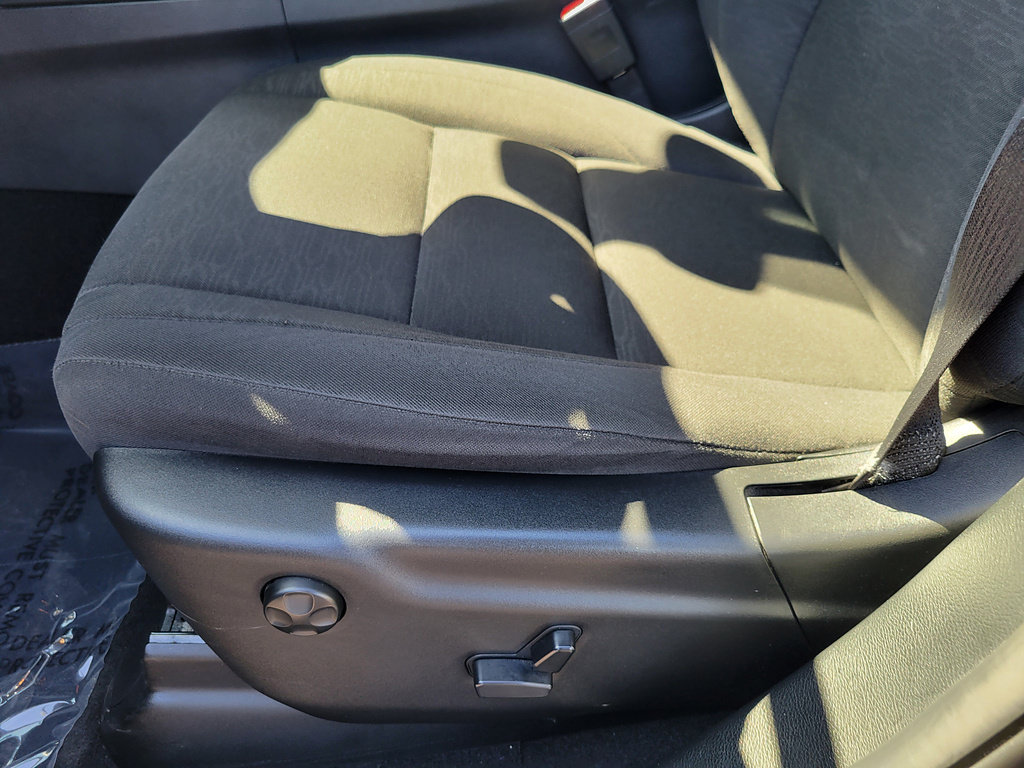 Used 2025 Dodge Durango GT RWD image 21