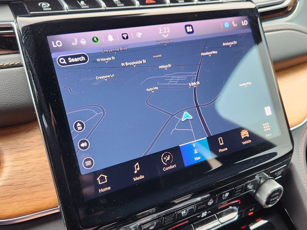 Used 2025 Jeep Grand Cherokee L Summit image 16